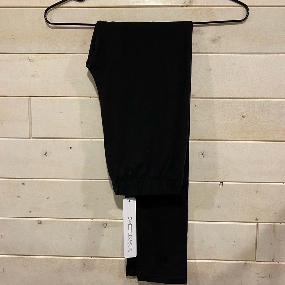 BNWT Sweetlegs leggings